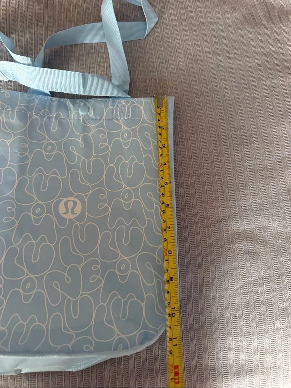 lululemon athletica Light Blue Patterned shopping Tote new
